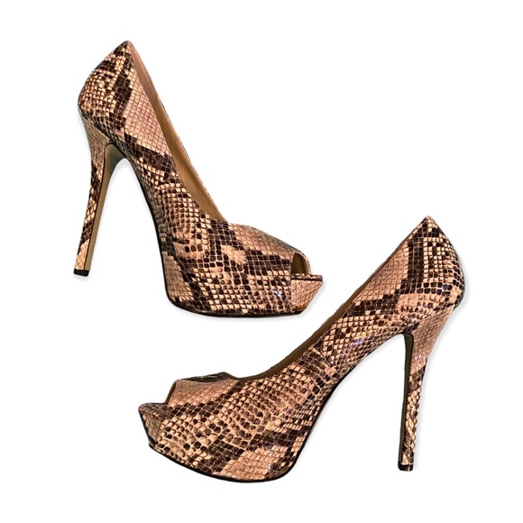 Enzo Angiolini Shoes Enzo Angiolini Peep Toe Pumps Poshmark